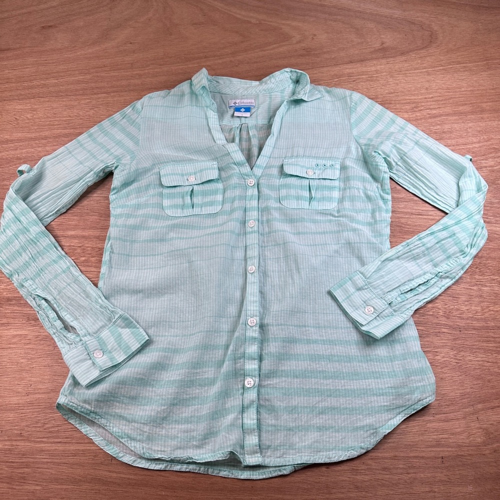 Columbia Mint Green Sheer Stripe Roll Tab Button Up Shirt Womens Small